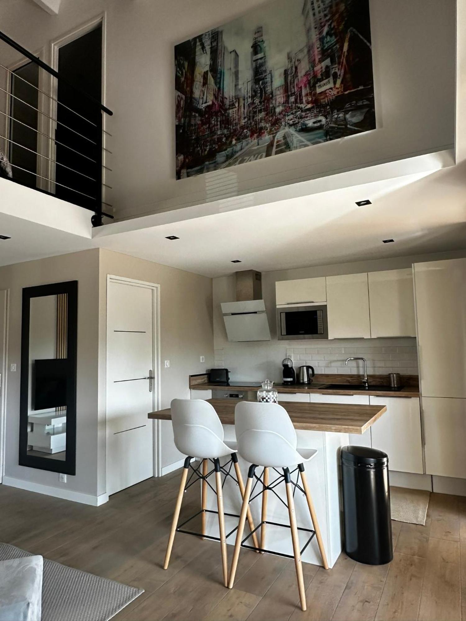 Frejus - Appartement 4 Personnes - Piscine 外观 照片